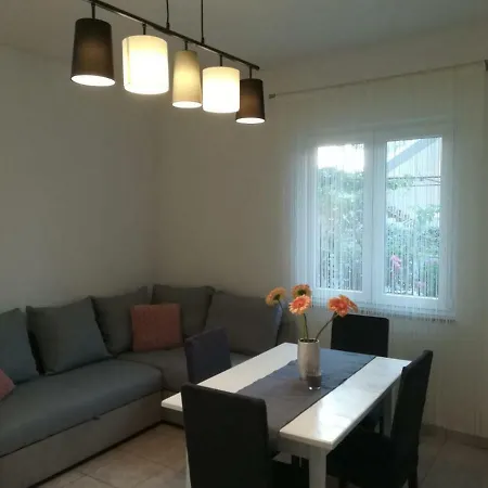 Filip 2 Biograd Na Moru