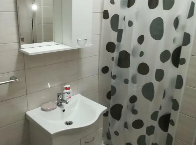 Filip 2 Gostinjska kuća Biograd Na Moru